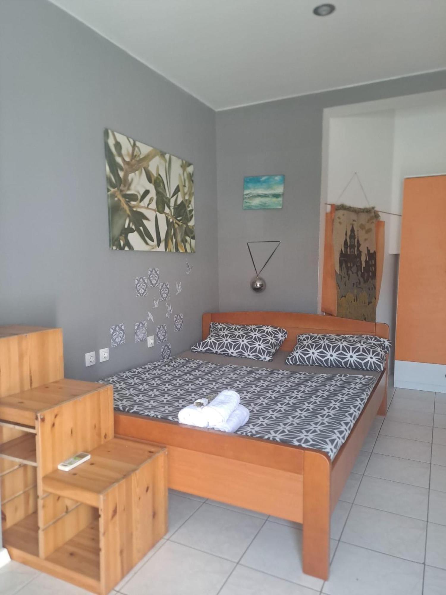 Konoba Yan Apartment Пула Екстериор снимка
